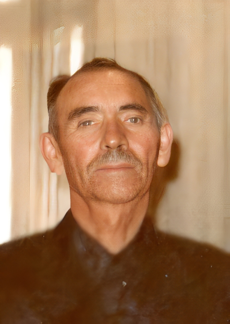 Sr. Felix Escobedo Zegarra - Fundador